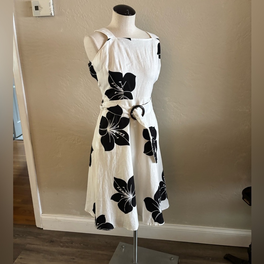 Who What Wear White & Black Floral Sundress with Belt Sz S Target